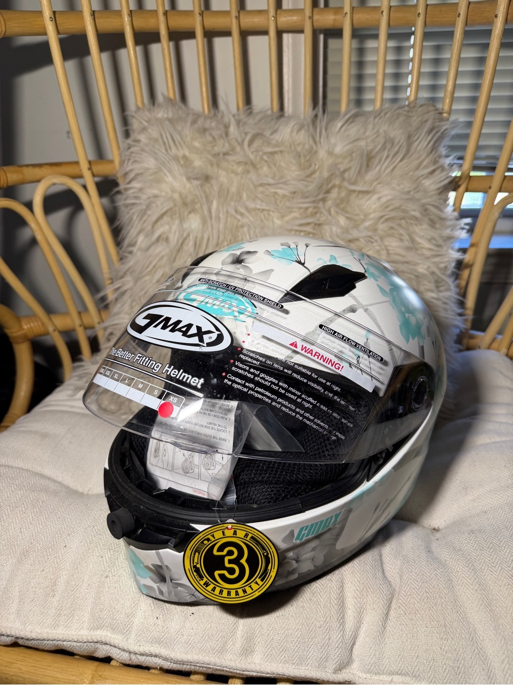 GMAX Youth XS Full Face Motorcycle Helmet White Floral Pink Blue DOT